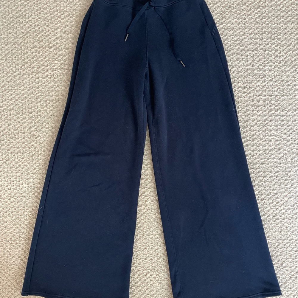 Spanx Air Essentials Navy Wide-Leg Pants